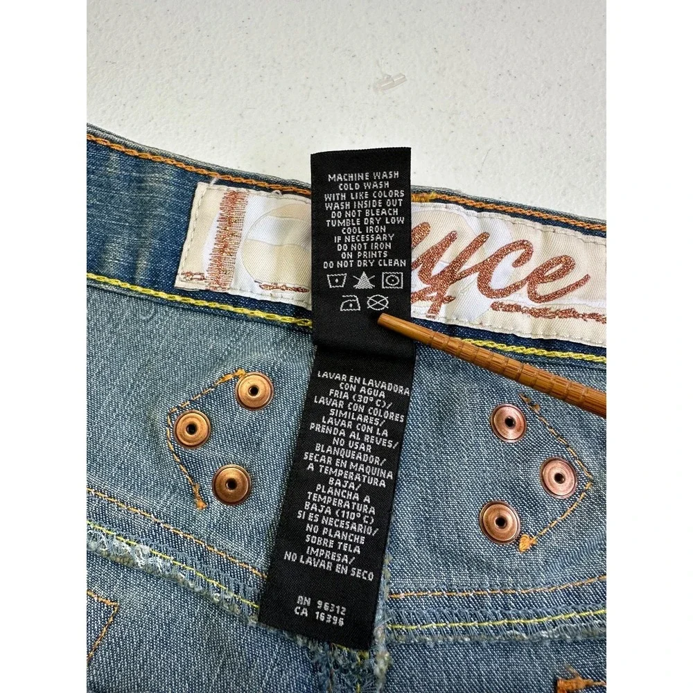 ENYCE‎ Denim Shorts Jr 11 Blue Embroidered Pop Pockets Y2K Bermuda NEW Retro